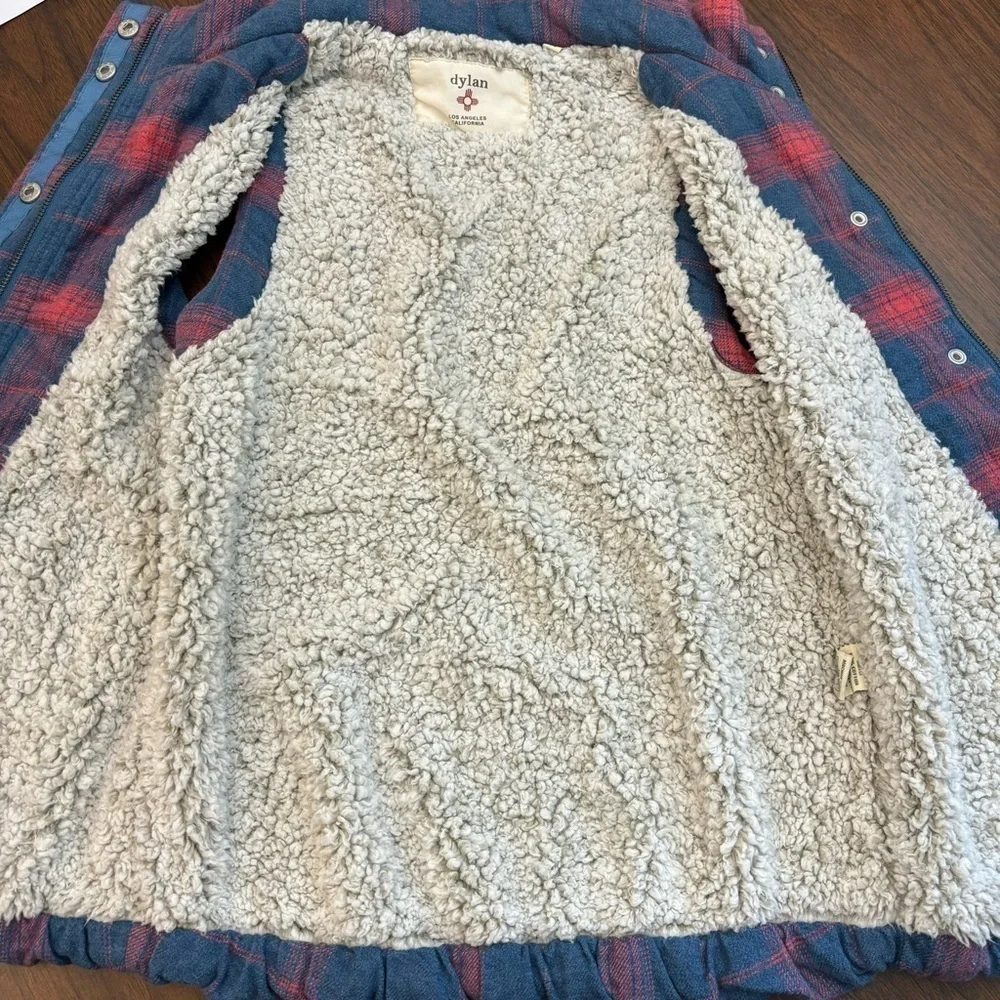 DYLAN Plaid Vest Size XS Sherpa Fleece Lining